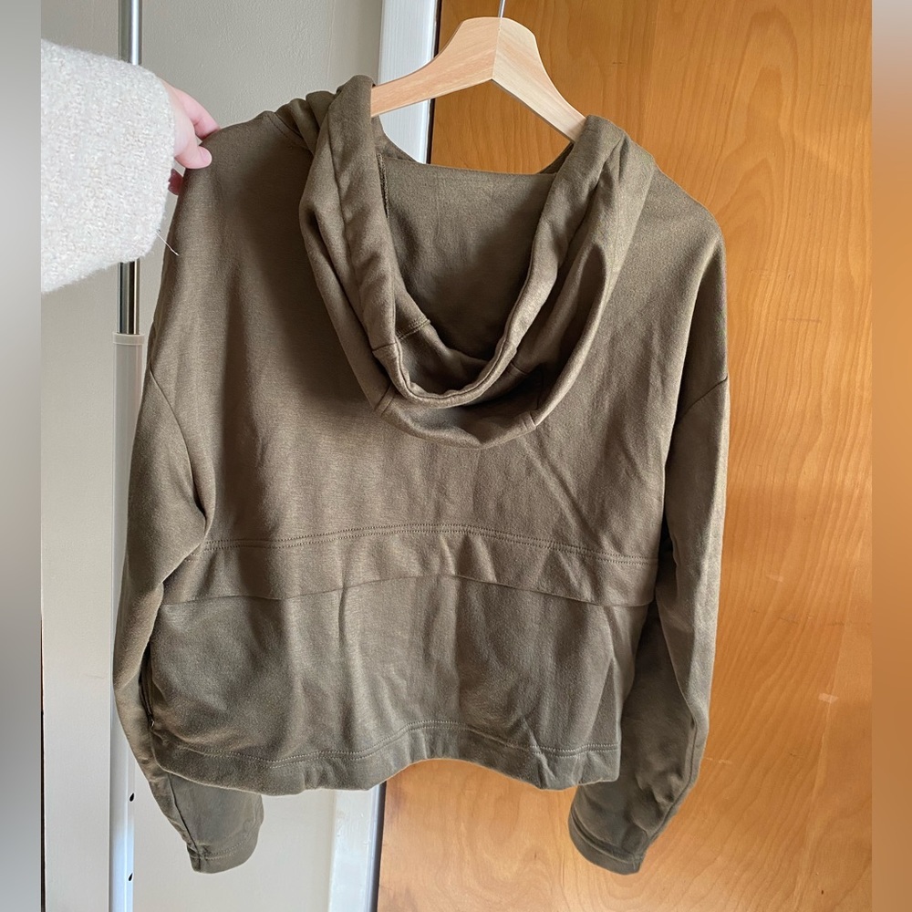 Scotch & Soda Women’s Olive Viscose Zip Velvet Drawstring Hoodie - Picture 3 of 4